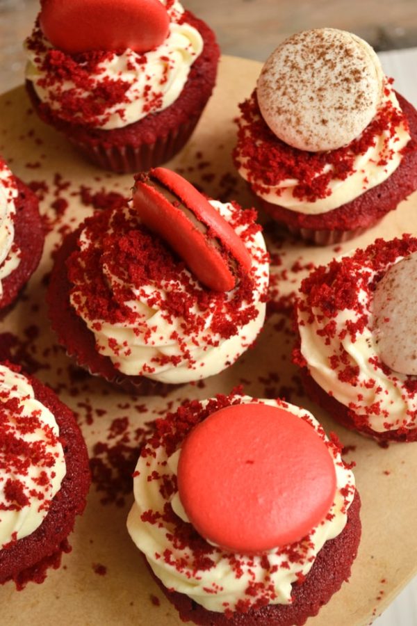 BD Macaron Red Velvet Cupcake 3