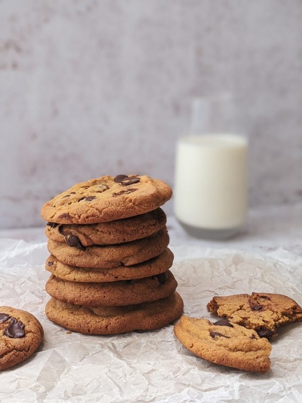 Freshly Made Chocolate Chip Cookies x 6