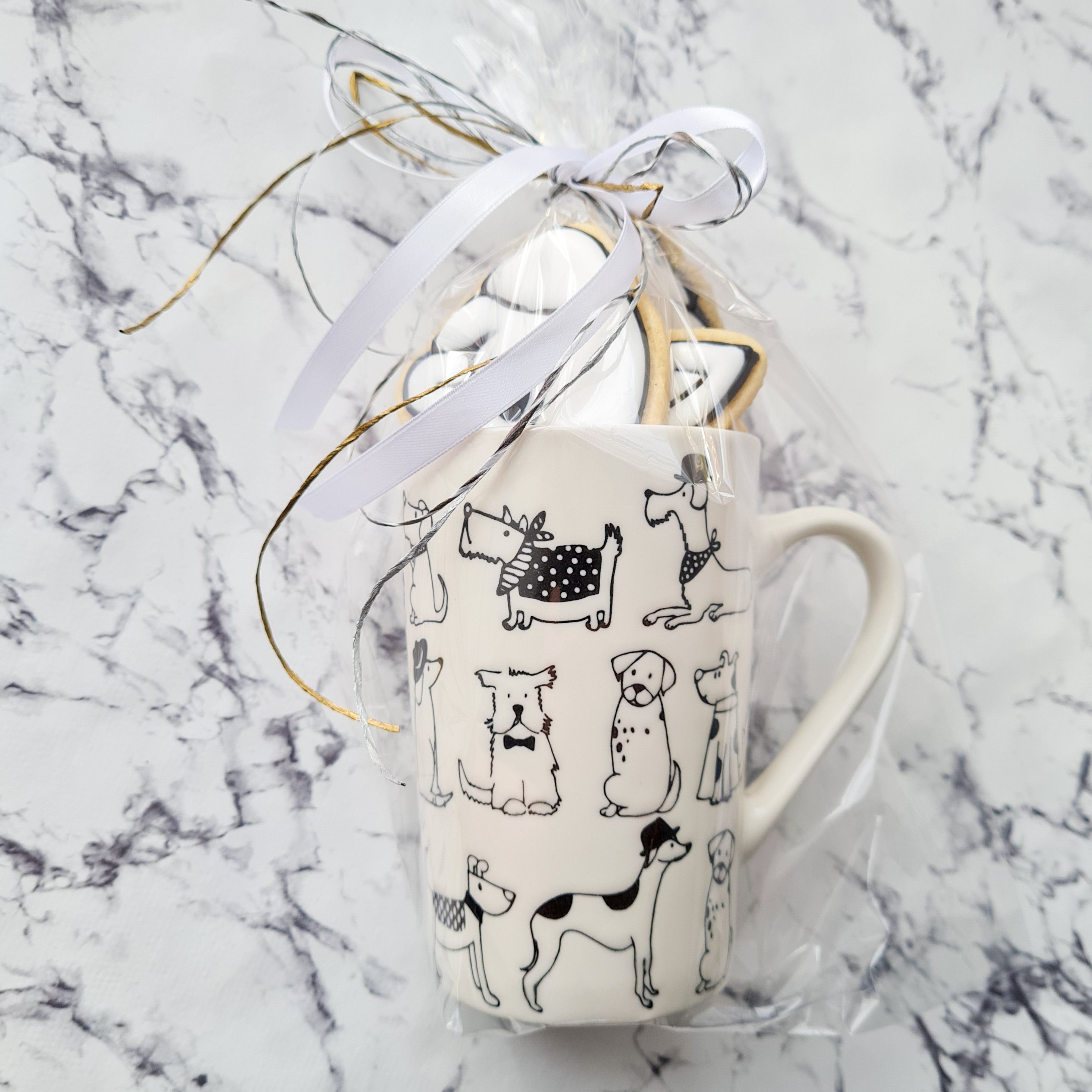 Cat Lover Biscuits and Mug Gift Set 3