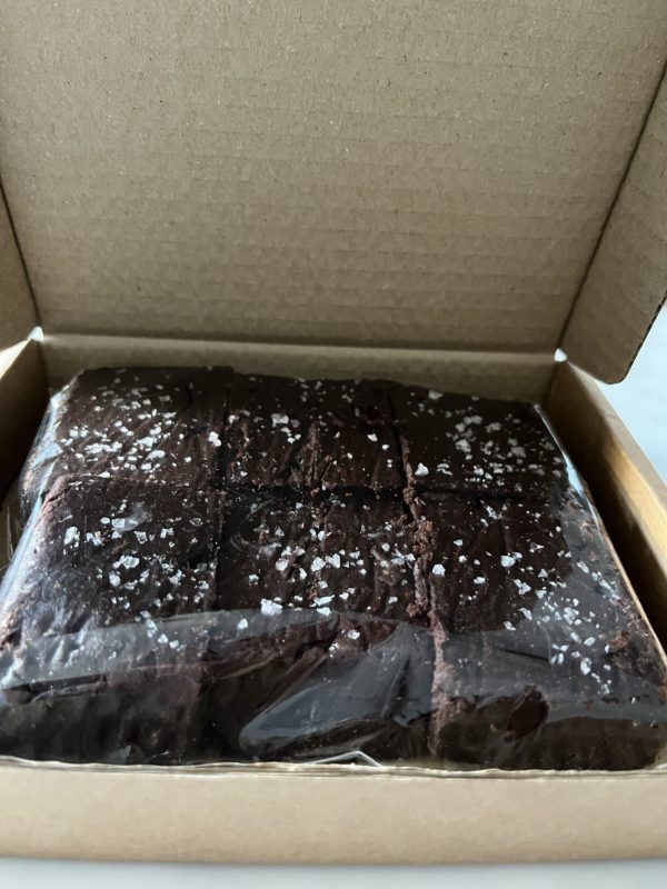 Chocolate fudge sea salt brownies